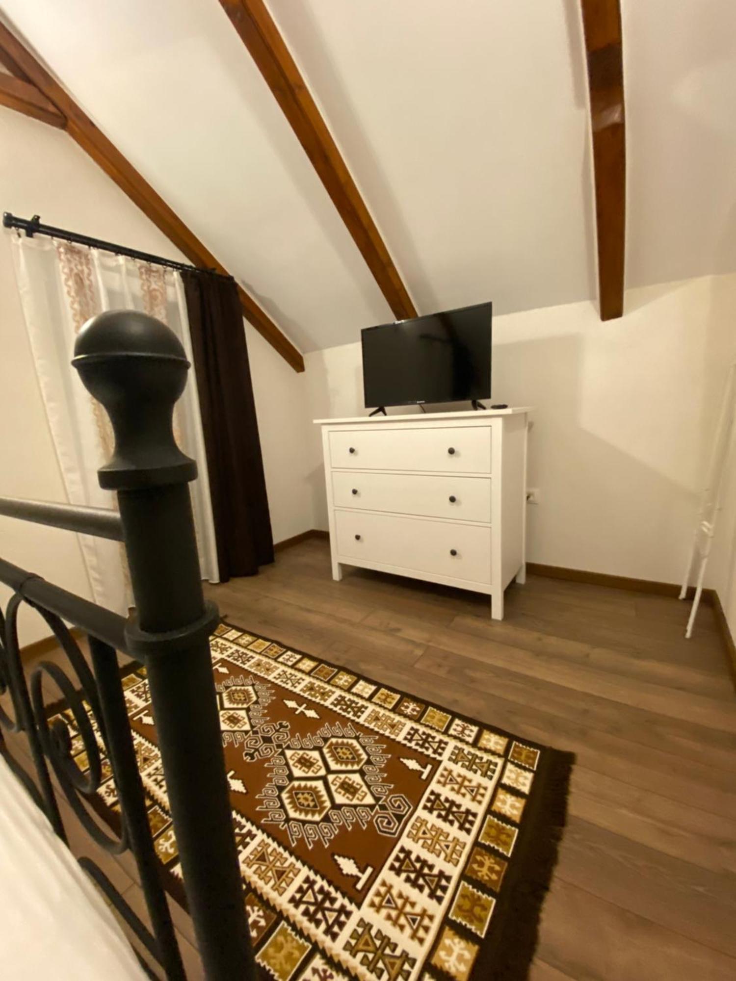 Casa Moldovan Ocna Şugatag Buitenkant foto